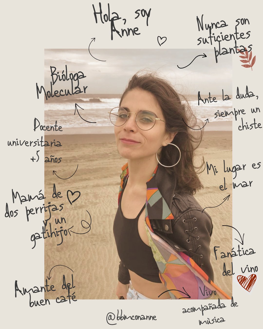 Anne en la playa, rodeada de notas escritas a mano